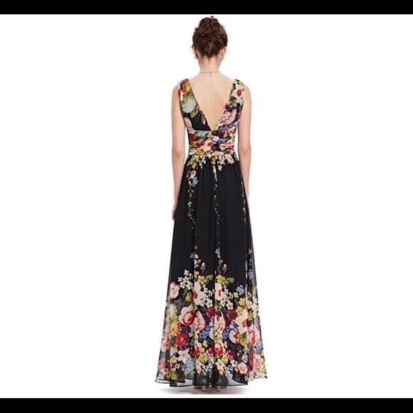 🆕 Sleeveless V-Neck Semi-Formal Dress - Picture 2 of 4